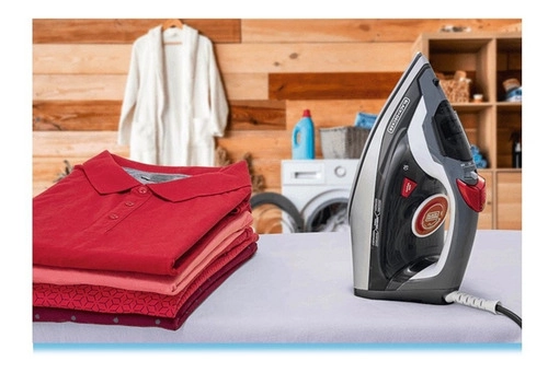 Ferro de Passar Roupa Vaporizador Fx3900 BLACK DECKER 127v 