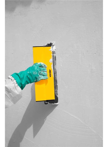 Desempenadeira para massa corrida 25cm VONDER Desempenadeira para massa corrida 25cm VONDER