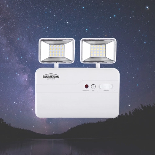 Luminária de Emergência LED Blumenau Iluminação 2 Faróis Quadrados 1200 Lúmens Bivolt