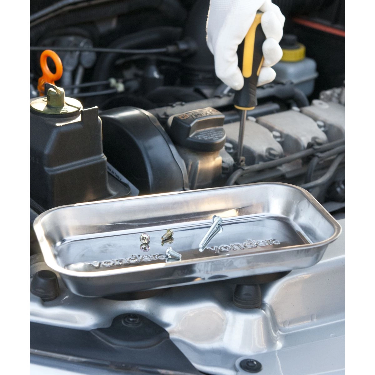 Bandeja magnética retangular inox 140mmx240mm VONDER Bandeja magnética retangular inox 140mmx240mm VONDER