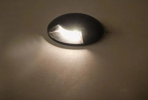 Balizador Preto LED Germany 1W 1 Facho IP65 Bivolt Branco Quente 3000k (Luz Amarelada) Balizador Preto LED Germany 1W 1 Facho IP65 Bivolt Branco Quente 3000k (Luz Amarelada)