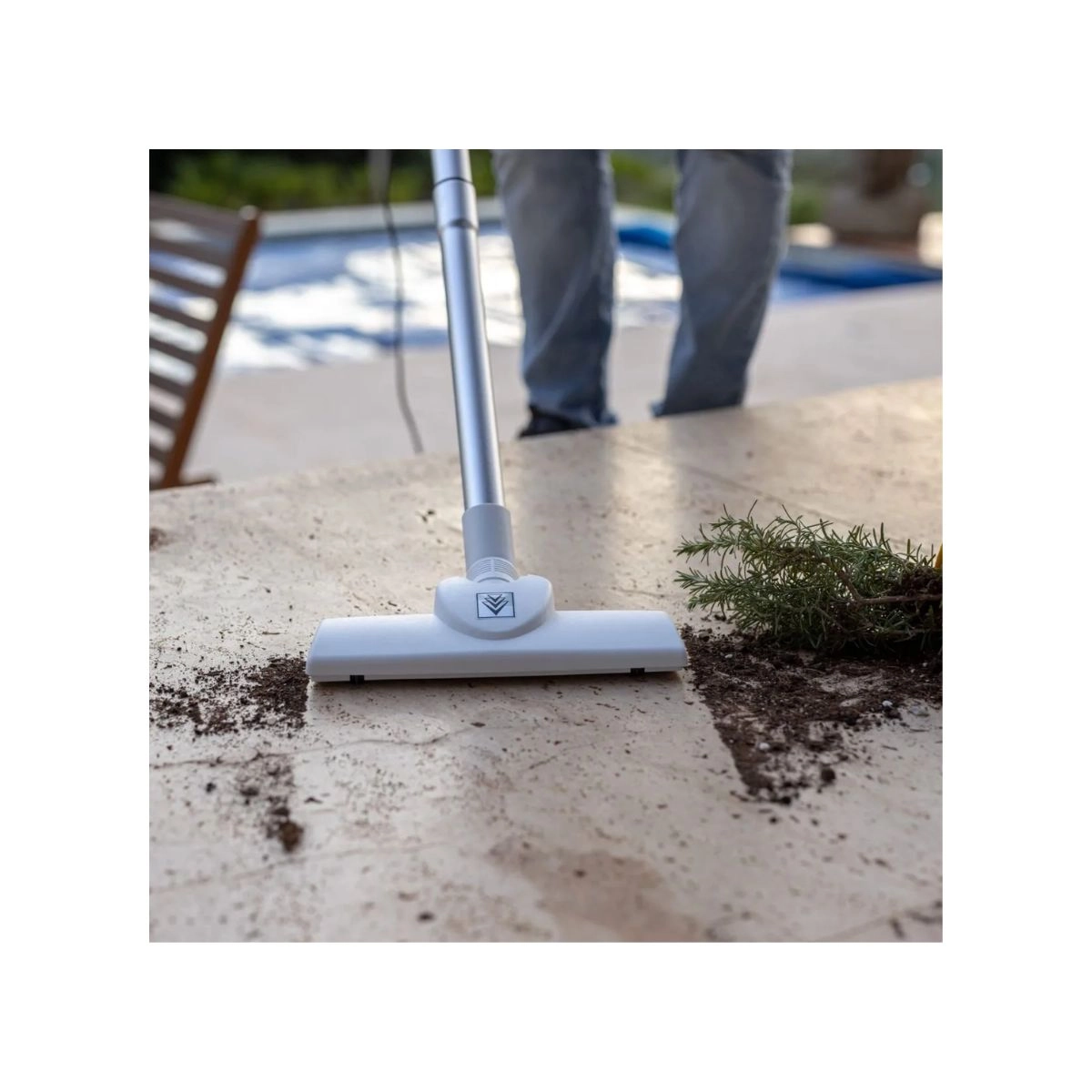 Aspirador de Pó Vertical 2 em 1 VCL2 1000W Karcher Aspirador de Pó Vertical 2 em 1 VCL2 1000W Karcher